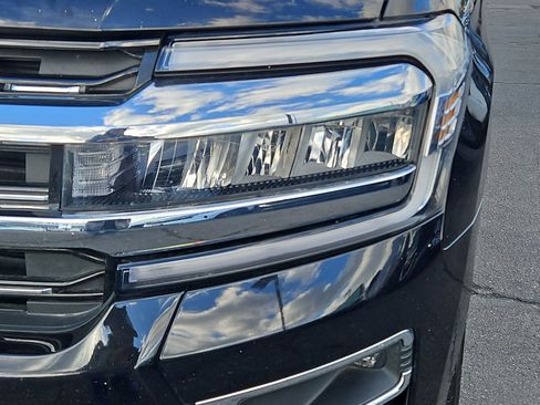 Used 2024 Ford Expedition Max Limited image 13