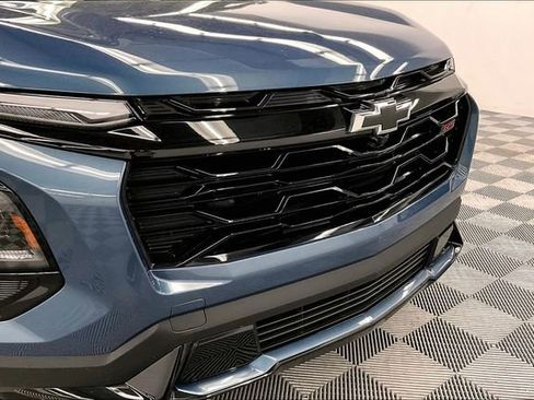 Used 2025 Chevrolet Equinox RS image 34