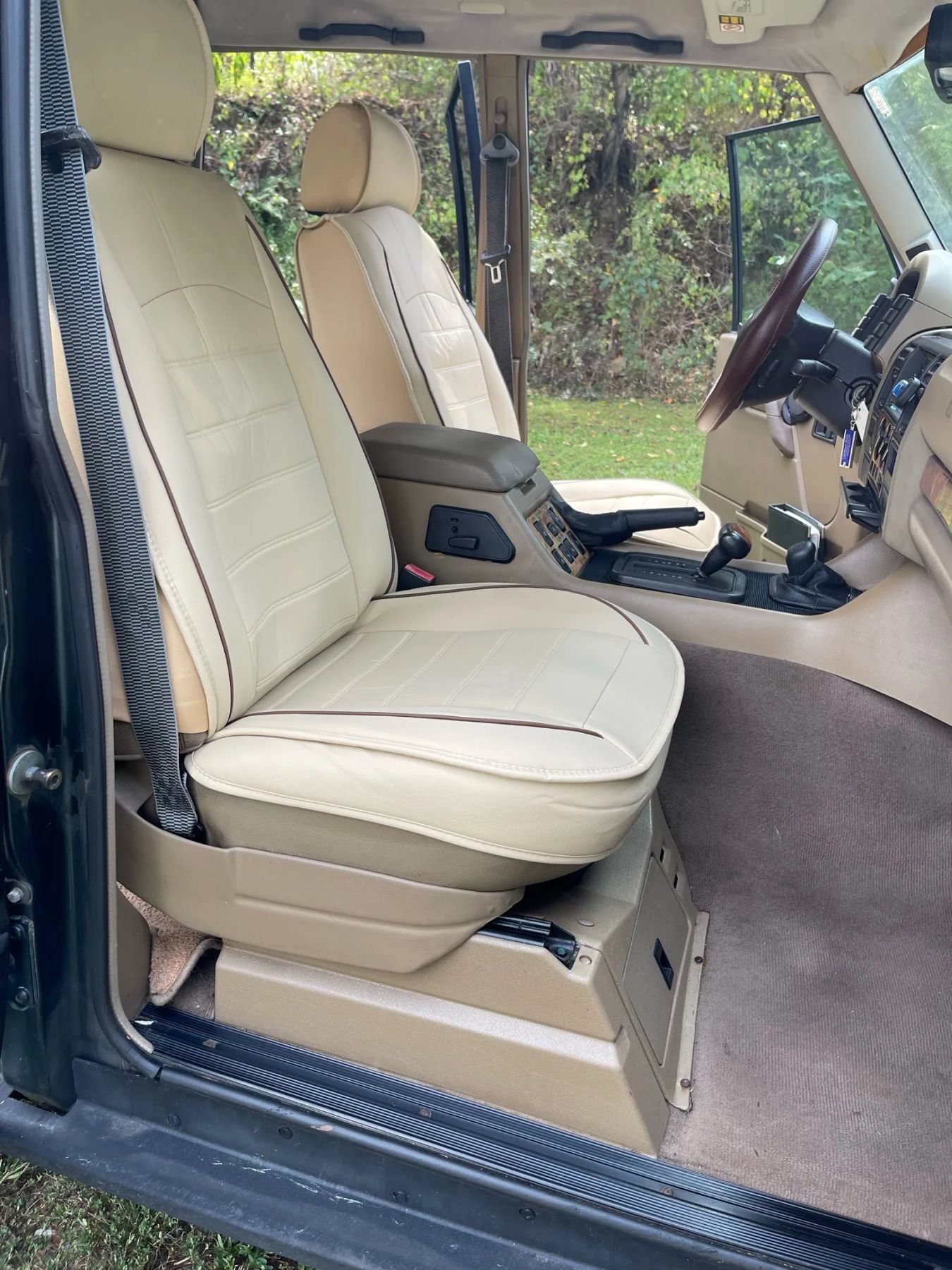 Used 1999 Land Rover Discovery SD AWD/4WD image 14