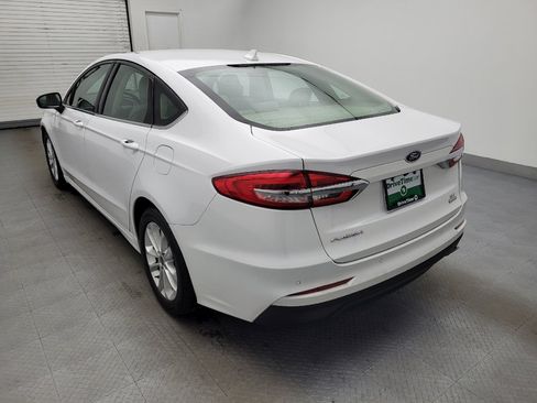 Used 2020 Ford Fusion SE image 5