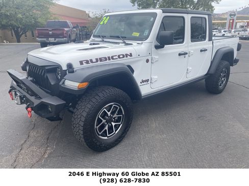 Used 2024 Jeep Gladiator Rubicon w/ Safety Group AWD/4WD image 1