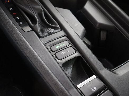 Certified 2025 Honda Accord SE image 52