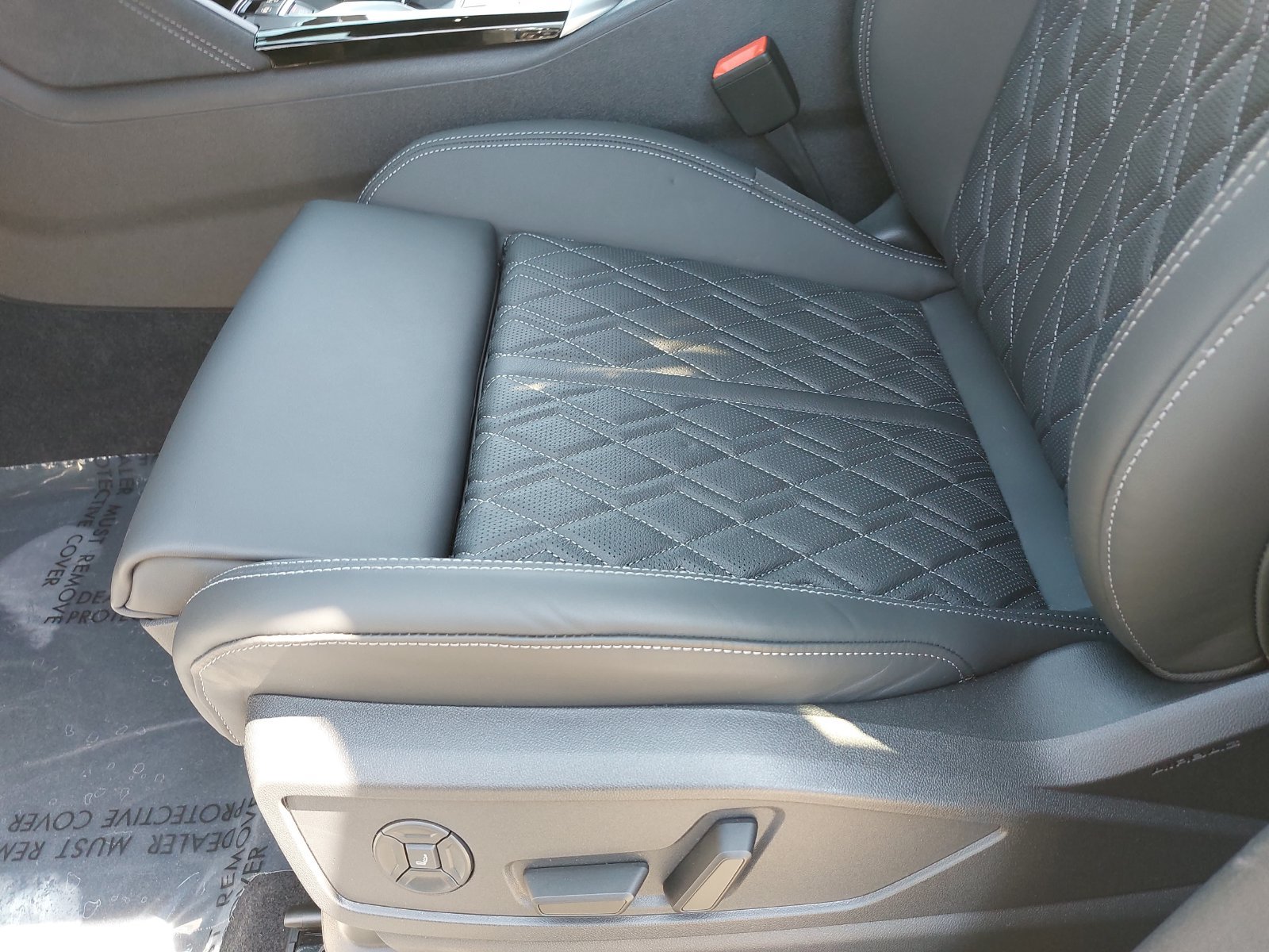New 2026 Audi SQ5 Premium Plus AWD/4WD image 32