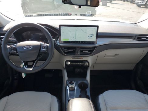 New 2024 Ford Escape PHEV image 27