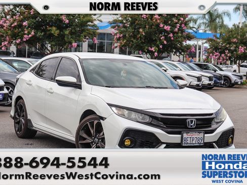 Used 2018 Honda Civic Sport image 1