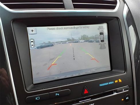 Used 2017 Ford Explorer Sport w/ Equipment Group 401A image 21