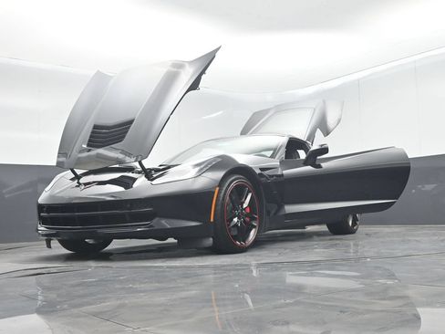 Used 2016 Chevrolet Corvette Stingray Coupe w/ 3LT Preferred Equipment Group RWD image 67