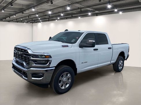 New 2026 RAM 2500 Big Horn AWD/4WD image 2