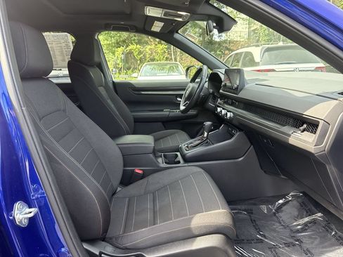 Used 2024 Honda CR-V Sport image 26