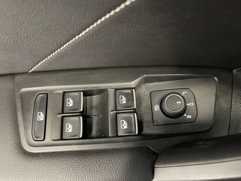 Used 2024 Volkswagen Tiguan SE R-Line AWD/4WD image 26