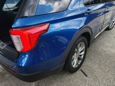 Used 2020 Ford Explorer XLT w/ Equipment Group 202A RWD image 3
