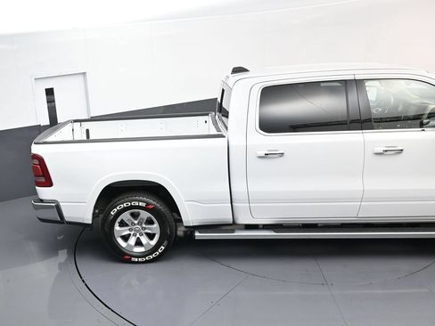Used 2022 RAM 1500 Laramie AWD/4WD image 15