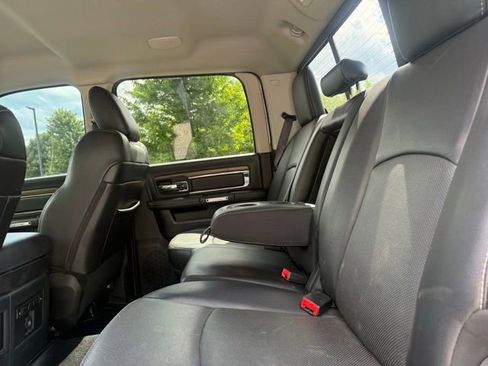 Used 2017 RAM 2500 Laramie w/ Convenience Group AWD/4WD image 12