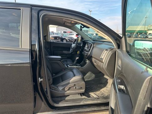 Used 2022 GMC Canyon AT4 w/ Trailering Package image 27