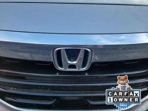 Used 2020 Honda Accord Touring image 7