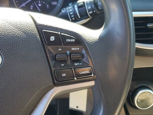 Used 2021 Hyundai Tucson SE FWD image 16