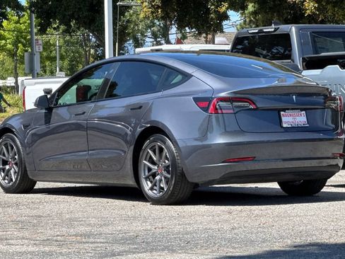 Used 2023 Tesla Model 3 Standard Range RWD image 5