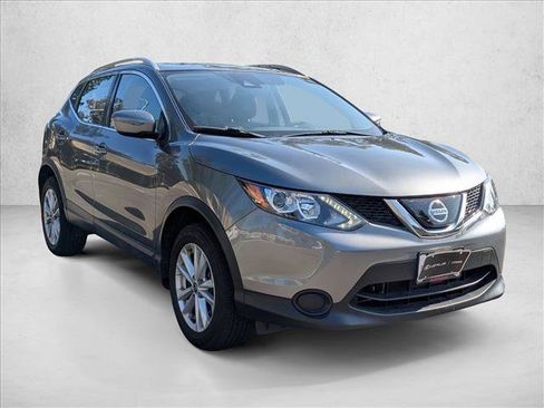 Used 2019 Nissan Rogue Sport SV image 3