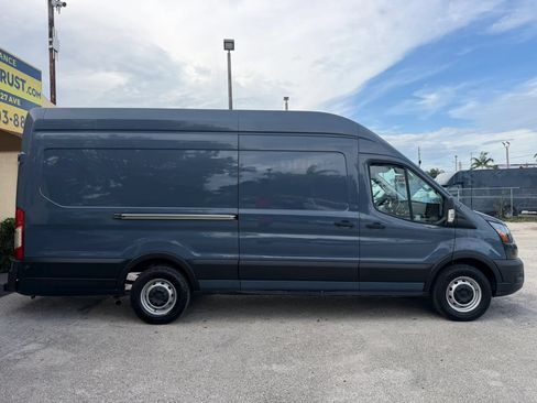 Used 2020 Ford Transit 250 148 High Roof Extended RWD image 7