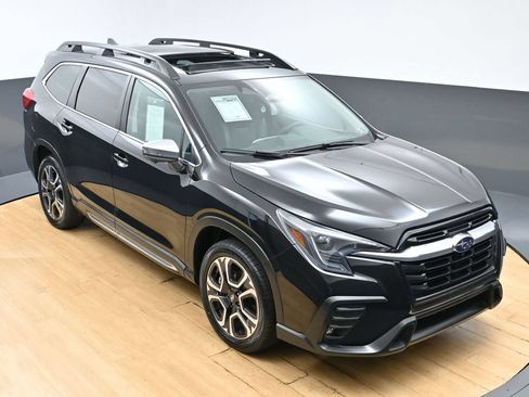 Used 2023 Subaru Ascent Limited w/ Technology Package AWD/4WD image 46
