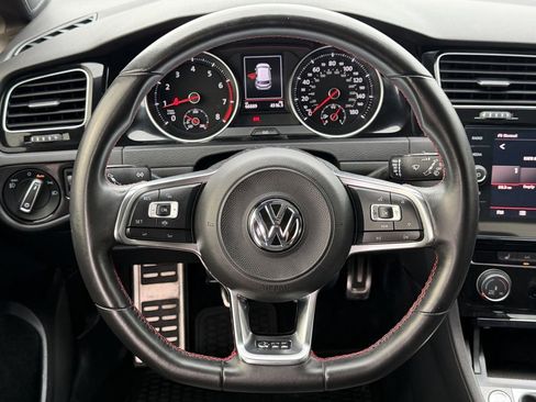 Used 2019 Volkswagen GTI SE FWD image 15