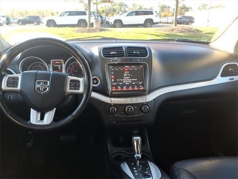Used 2019 Dodge Journey GT w/ Driver Convenience Group image 11