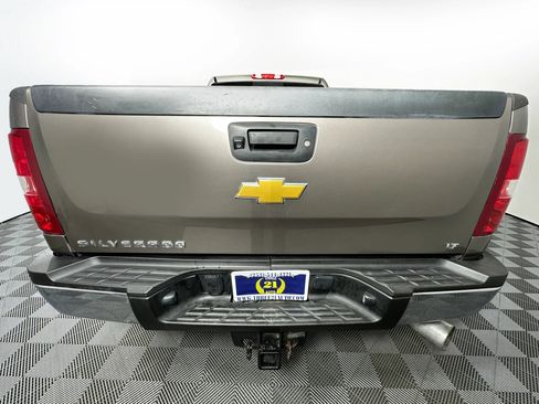 Used 2014 Chevrolet Silverado 3500 LT w/ Interior Plus Package AWD/4WD image 10