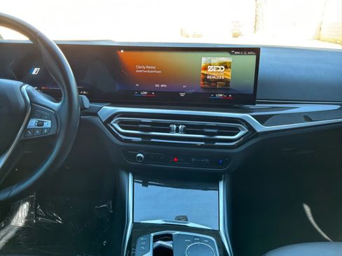 Used 2023 BMW i4 eDrive35 RWD image 15