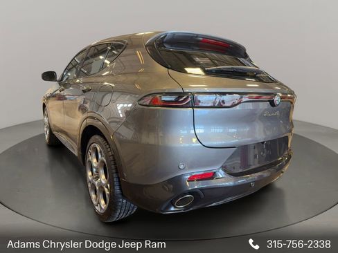 Used 2024 Alfa Romeo Tonale Veloce image 5