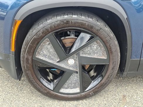 Used 2023 Fisker Ocean One image 8