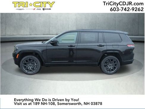 Used 2025 Jeep Grand Cherokee L Summit image 2