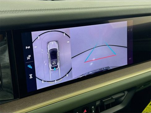 New 2026 Porsche Cayenne Coupe image 21