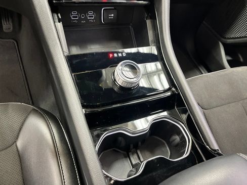 Used 2023 Jeep Grand Cherokee Altitude RWD image 25