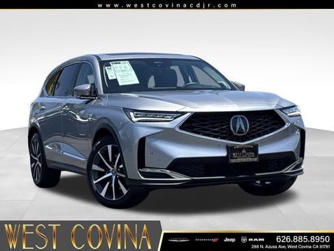 Used 2025 Acura MDX SH-AWD w/ Technology Package image 2