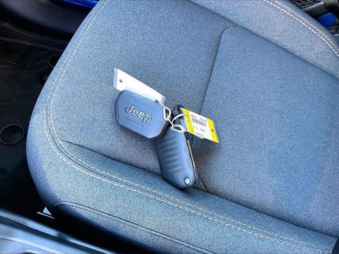 Certified 2024 Jeep Wrangler Sport image 29