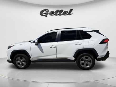 Used 2023 Toyota RAV4 XLE image 7