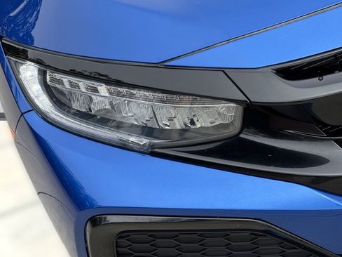 Used 2018 Honda Civic Sport Touring image 11
