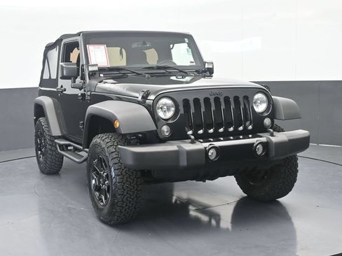 Used 2017 Jeep Wrangler Sport AWD/4WD image 9