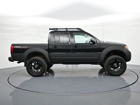Used 2011 Nissan Frontier PRO-4X w/ Pro-4x Luxury Pkg AWD/4WD image 5