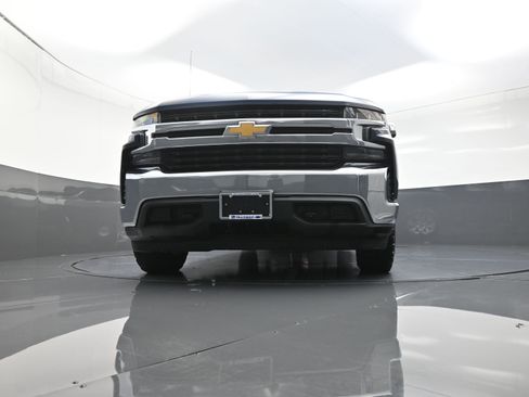 Used 2020 Chevrolet Silverado 1500 LT w/ Convenience Package image 10