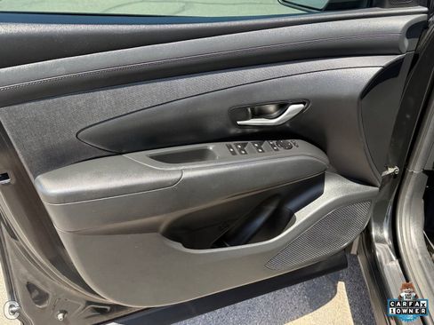 Used 2025 Hyundai Tucson SEL FWD image 16