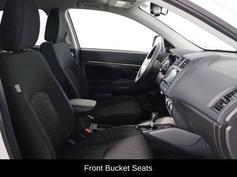 Used 2024 Mitsubishi Outlander Sport ES image 17