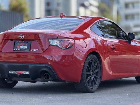 Used 2016 Scion FR-S image 6