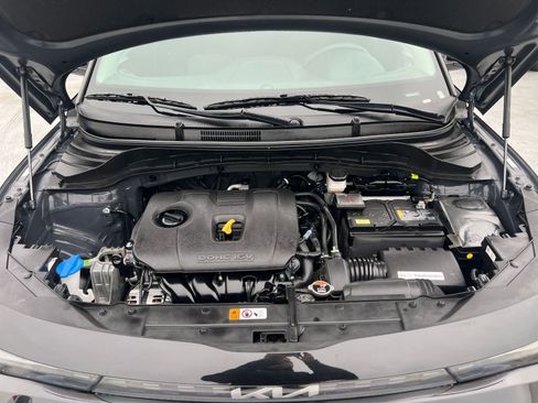 Used 2025 Kia Soul LX w/ LX Technology Package image 30