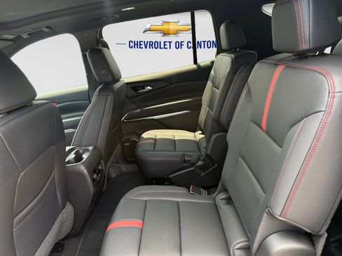 New 2026 Chevrolet Traverse RS FWD image 19