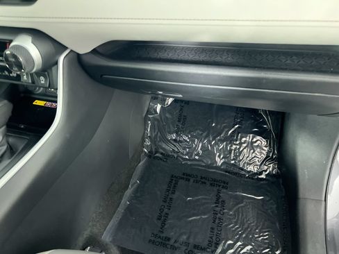 Used 2023 Toyota RAV4 XLE Premium FWD image 30