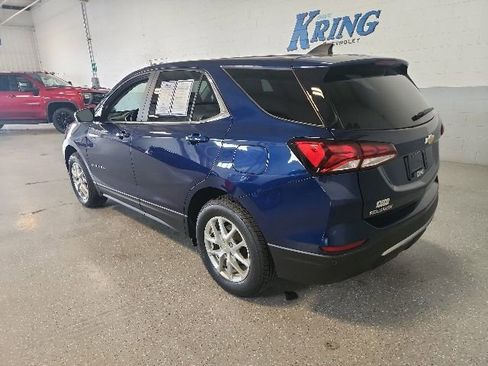 Used 2023 Chevrolet Equinox LT AWD/4WD image 3