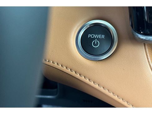 New 2026 Toyota Highlander Platinum AWD/4WD image 25