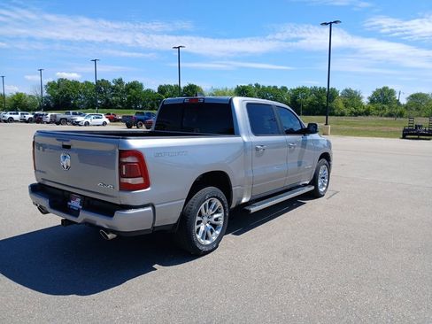 Used 2023 RAM 1500 Laramie AWD/4WD image 8