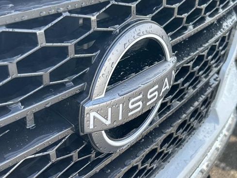 Used 2024 Nissan Titan SV w/ Accessory Utility Package AWD/4WD image 5